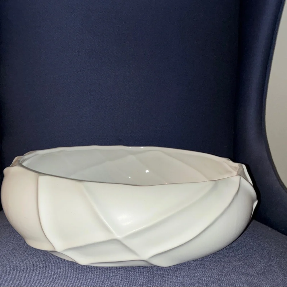 Zodax Large Belize‎ Ridged Serving Bowl and/or Decorative Bowl.